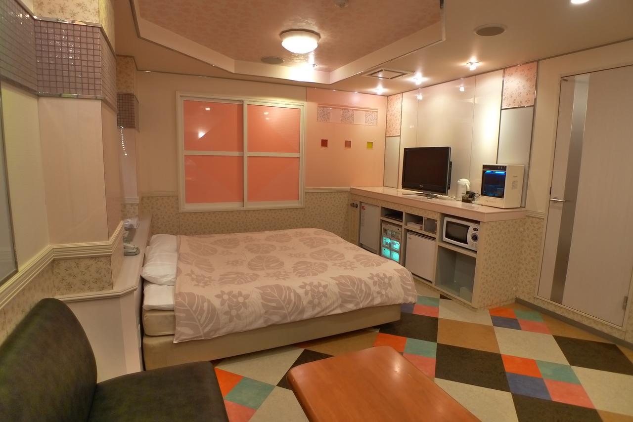 Resort Inn Golf Gotemba (Adults Only) Экстерьер фото